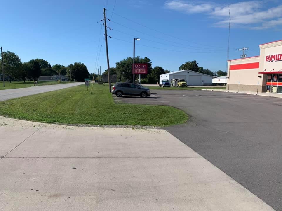 Commercial lawn mowing in New Washington, Indiana