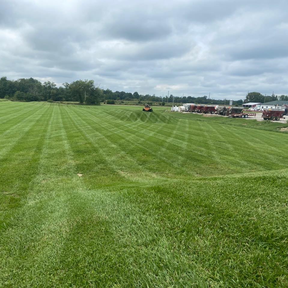 Commercial yard work and landscaping in Indiana